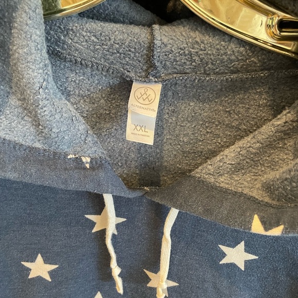 Alternative Blue Star Hoodie - Picture 4 of 4